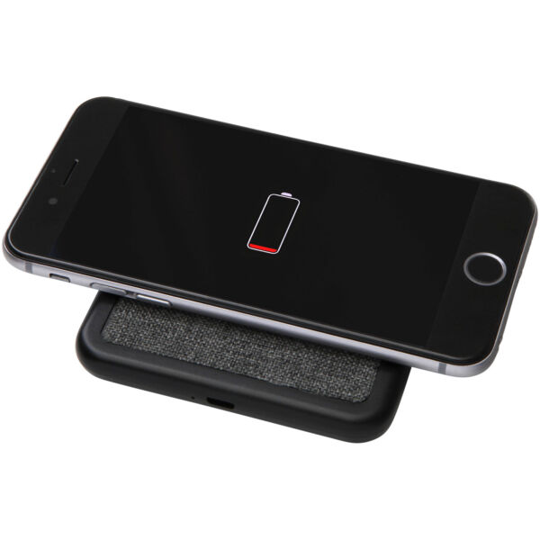 Solstice wireless charging pad (12395002)