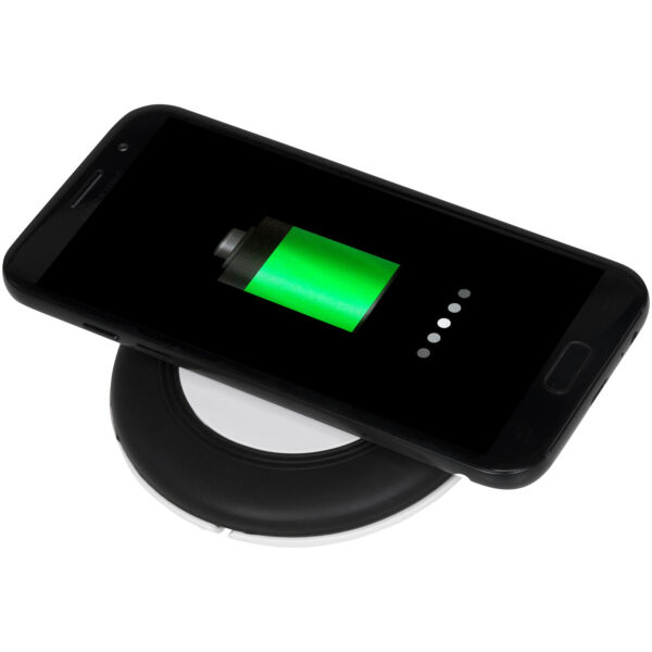 Nebula wireless charging pad with 2-in-1 cable (12397600)
